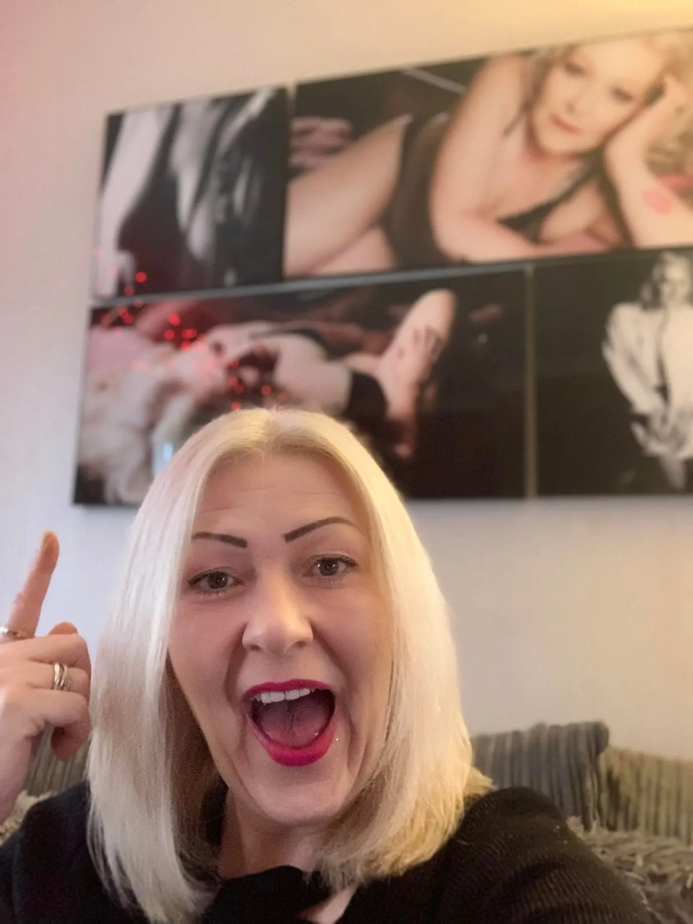 15 Divas & Their Boudoir Artwork In Their Home… This Is How It Makes Them Feel