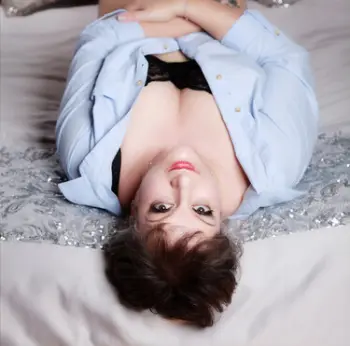 How My Cancer Diagnosis Led Me to Boudoir Photography