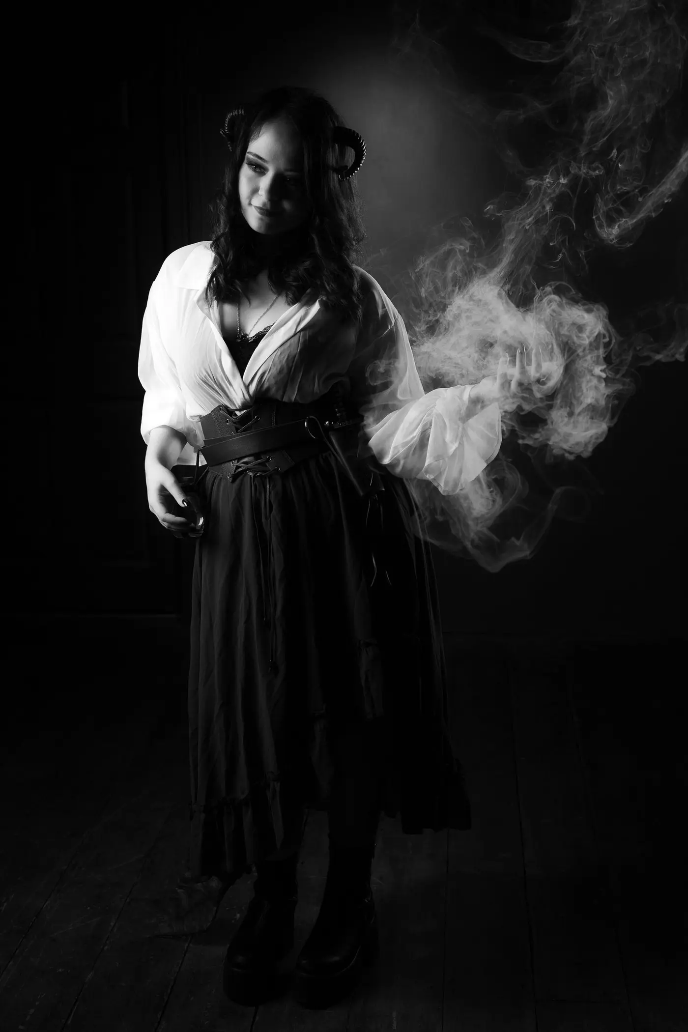 Boudoir Outfit Ideas: What To Wear For Your Boudoir Photoshoot