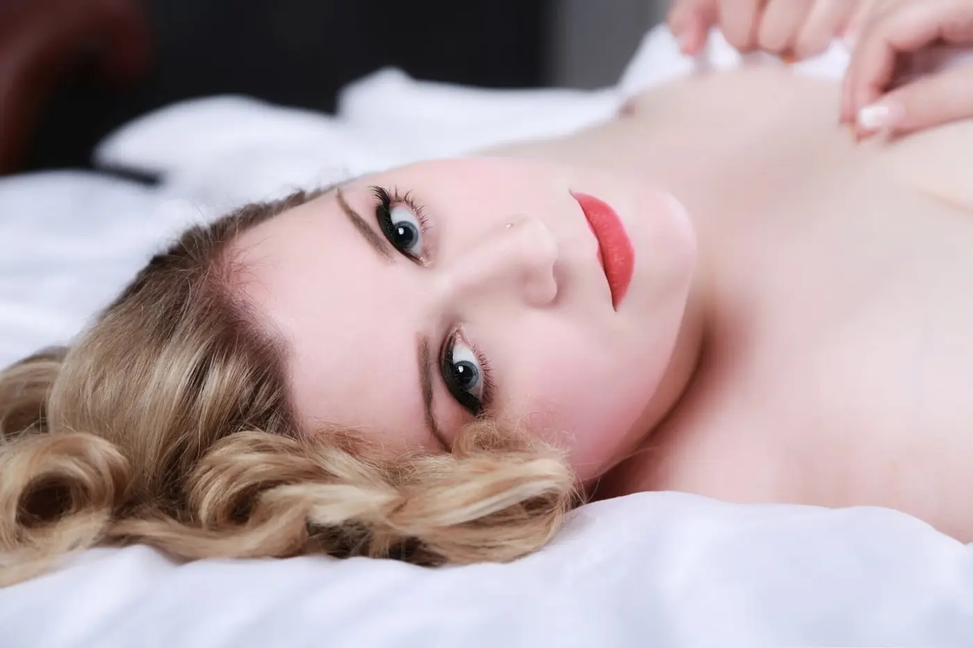 Divine-Divas-boudoir-wish-i-knew-before-my-boudoir-session-1.jpg